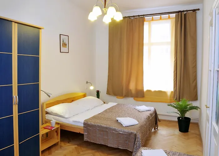 Pension Prague City מלון