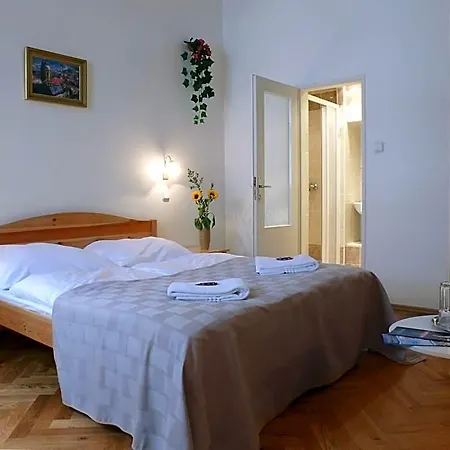 Pension Prague City 3*