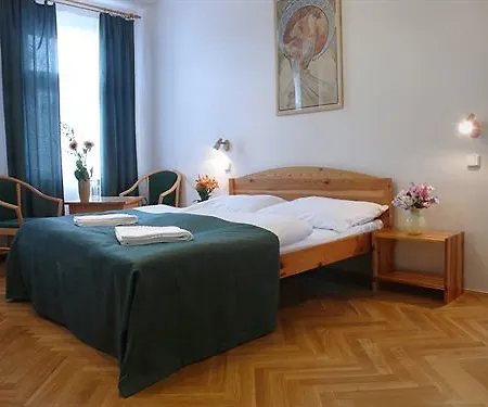 Отель Pension Prague City 3*